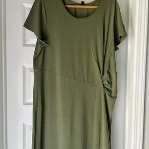 Olive green Halston Maxi dress size 1X